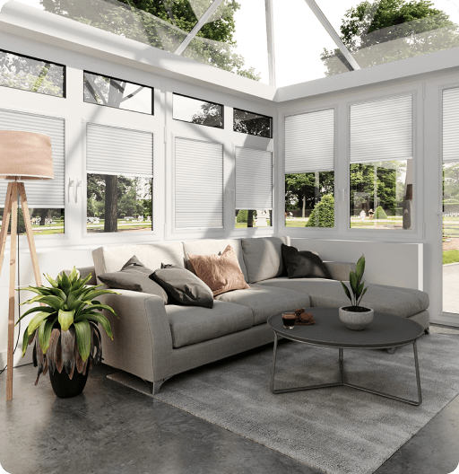 Kış Bahçesi İçin Isı Yalıtımlı Plise Perde – Şıklık ve Konfor Bir Arada