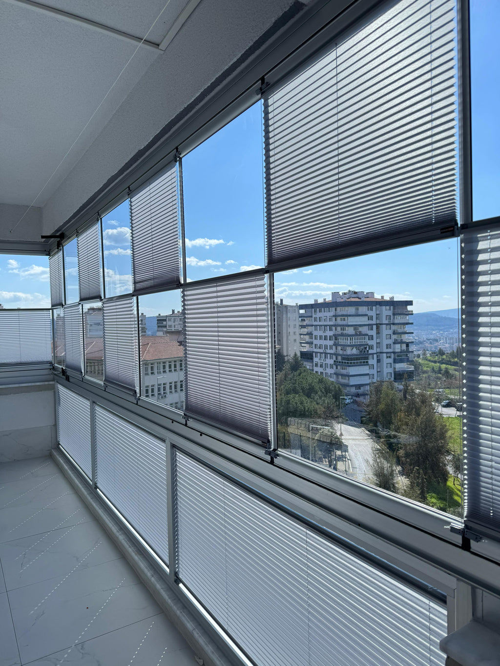 Cam Balkon İçin Güneş Kırıcı Plise Perde