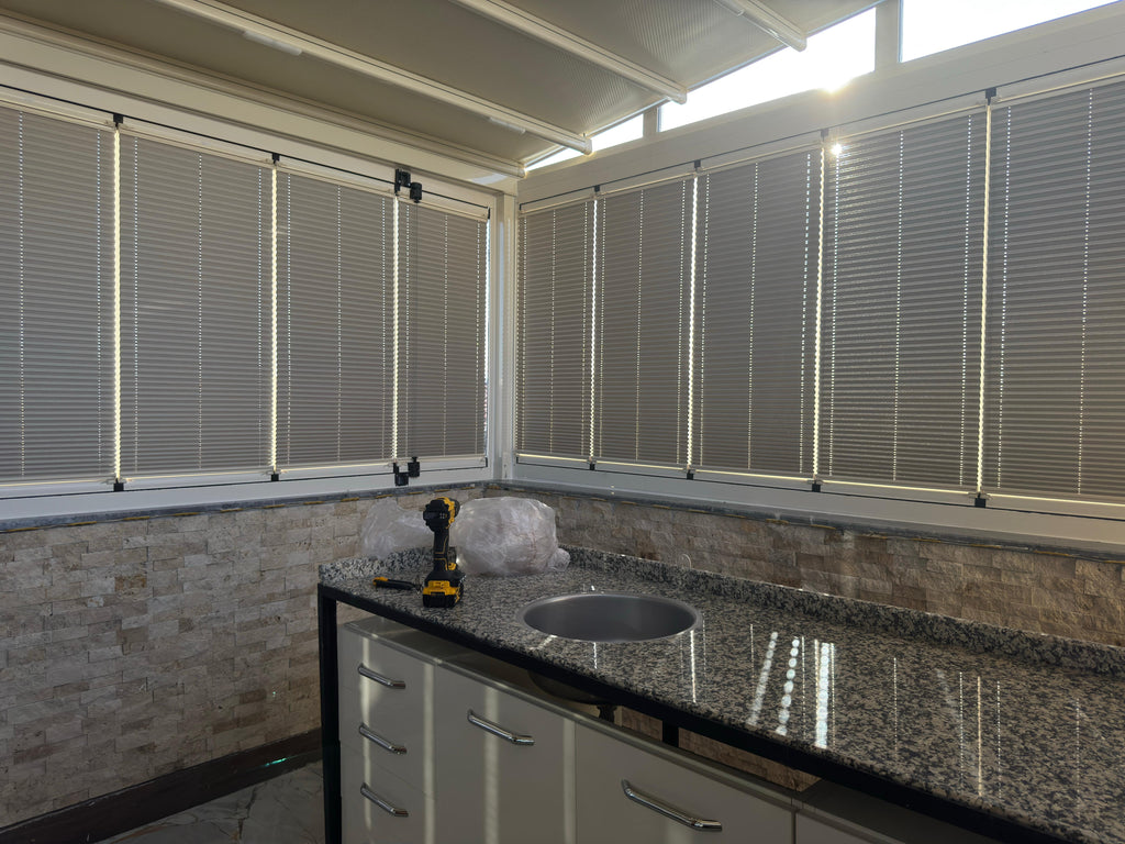 Cam Balkon İçin Güneş Kırıcı Plise Perde